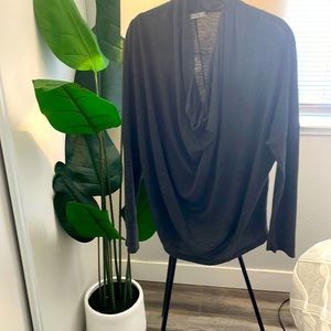 Long sleeve loose fitting too